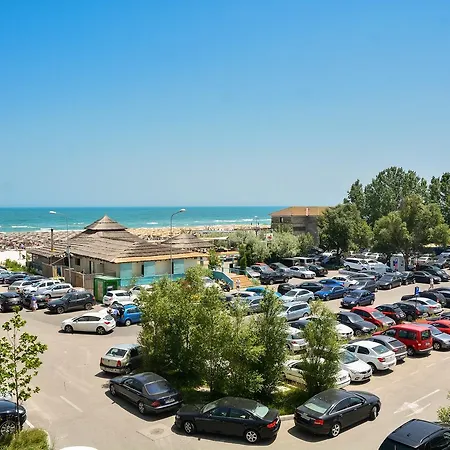 Oceana Summerland *